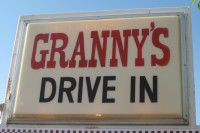 grannys-drive-in