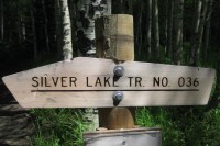 silver-lake-trail-sign